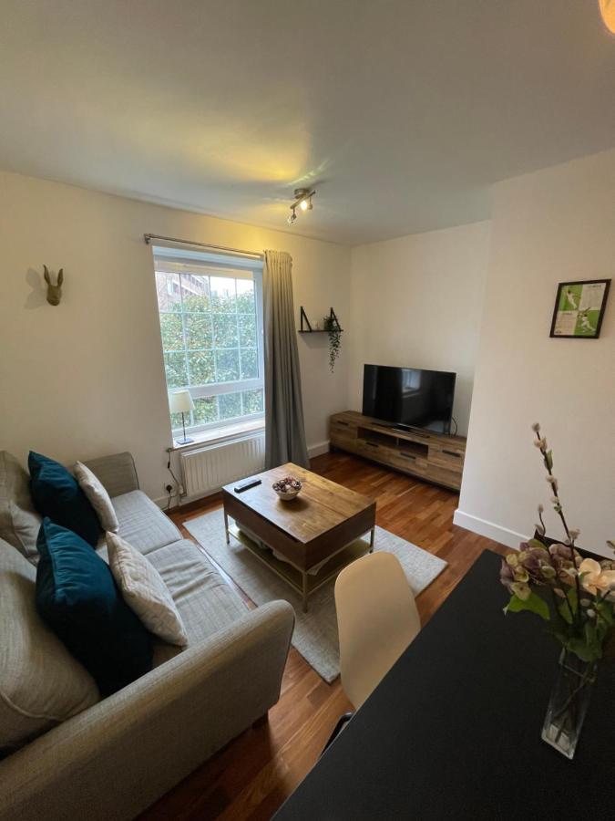 Spacious Flat Opposite The Oval Apartment London Exterior photo
